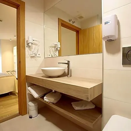 招待所 La De Ojebar Nordica 4*