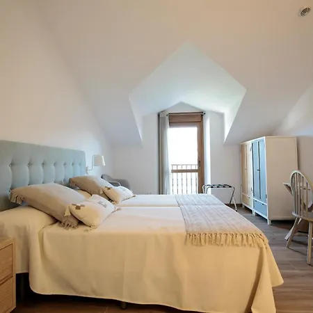 La De Ojebar Nordica Πανσιόν 4*