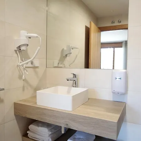 ゲストハウス La De Ojebar Nordica Rasines