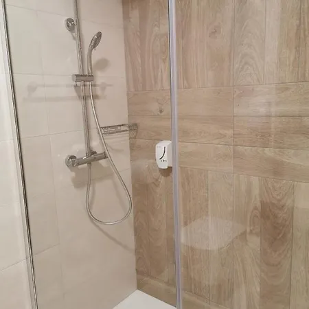 La De Ojebar Nordica 招待所